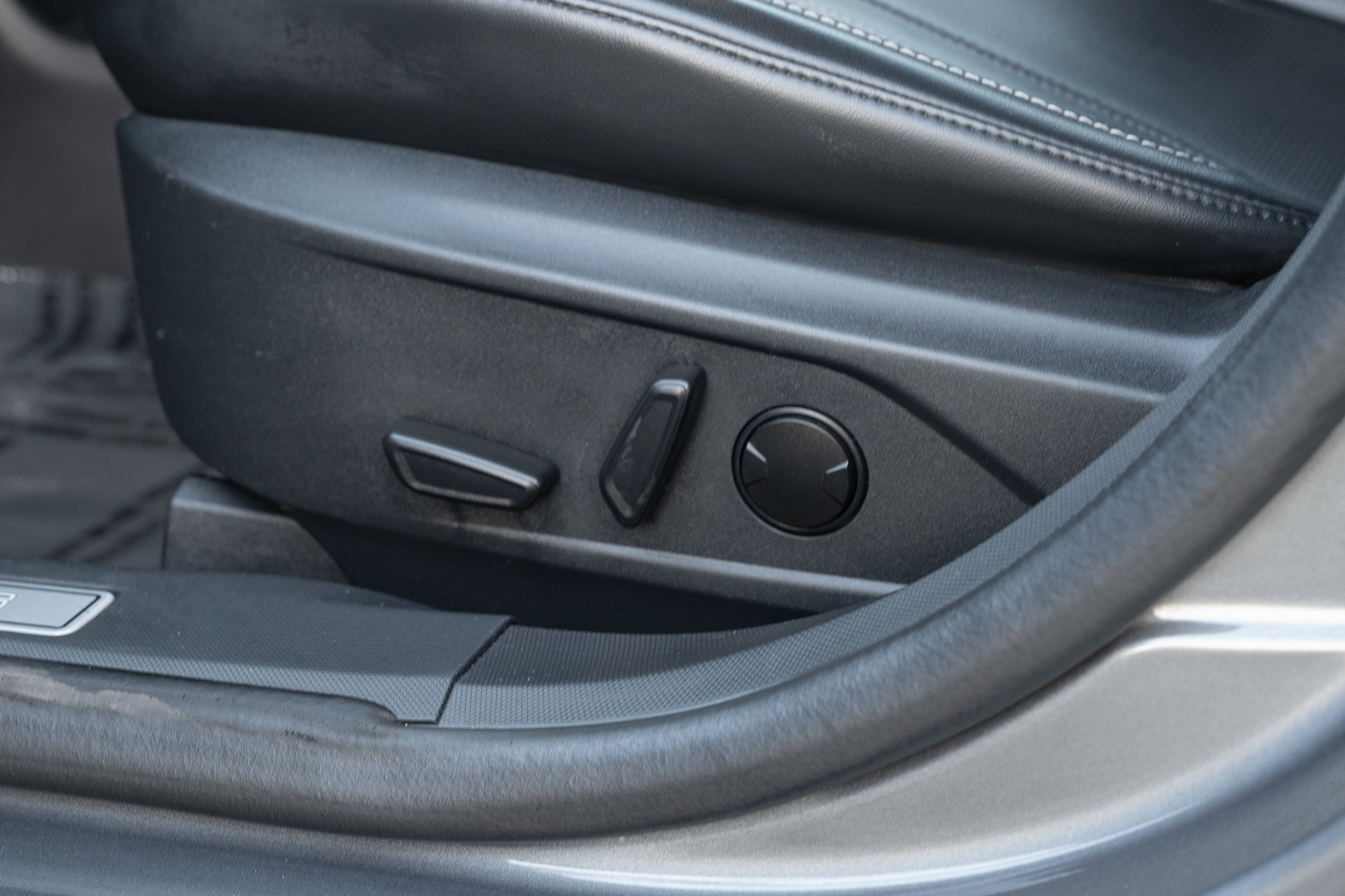 Used 2021 Ford Mustang Mach-E Premium image 19