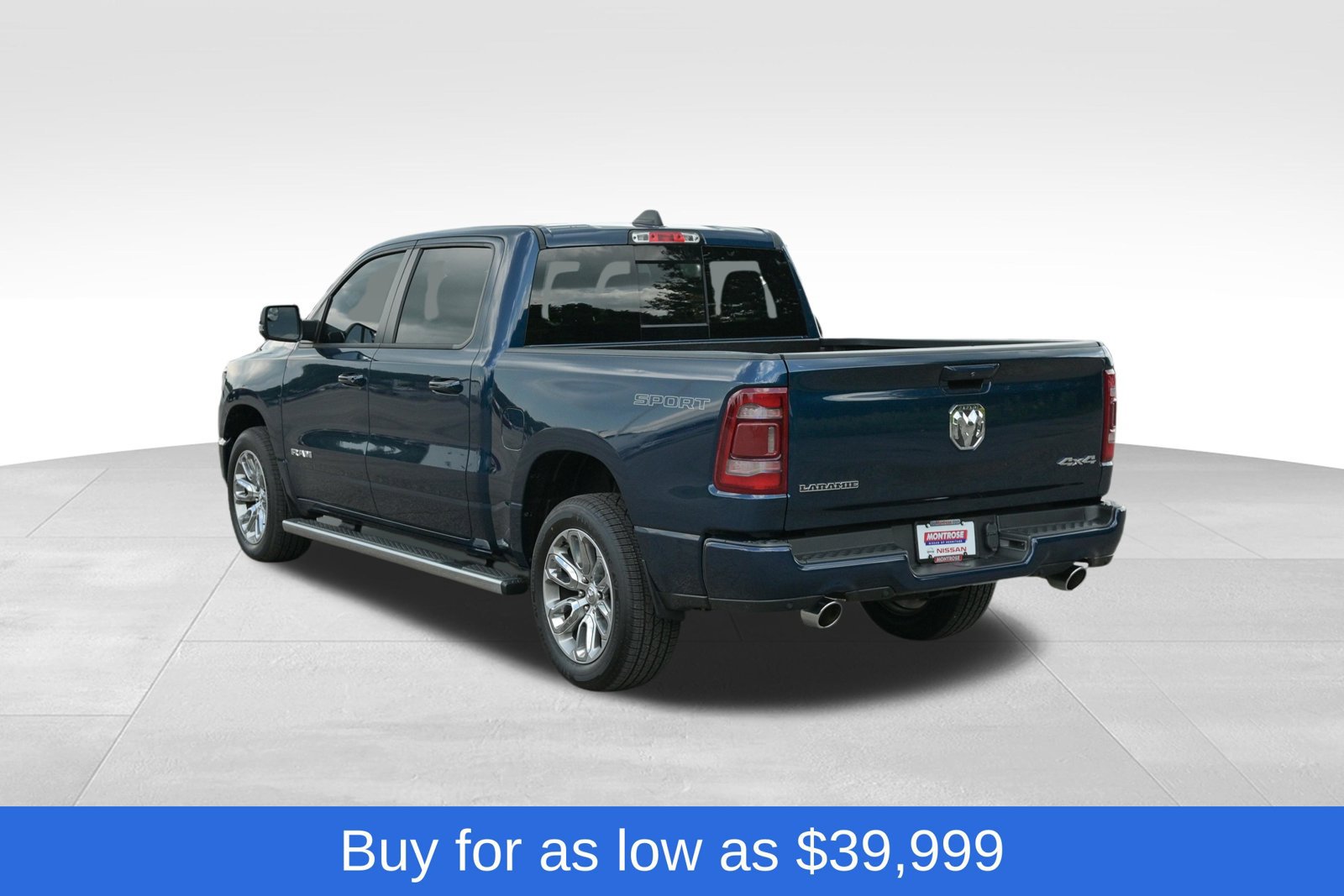 Used 2023 RAM 1500 Laramie AWD/4WD image 7