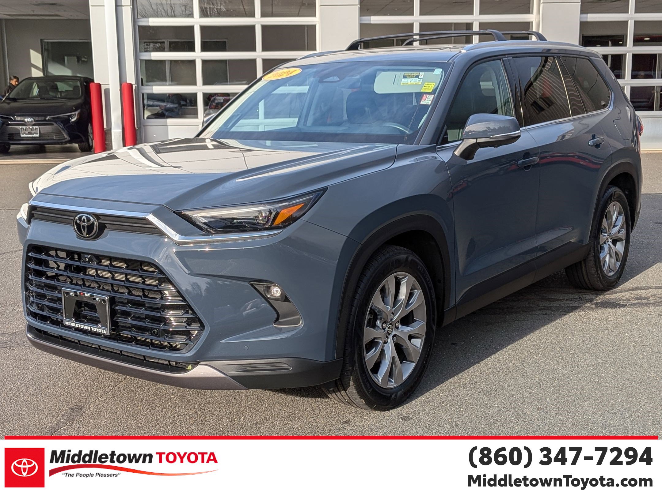 Used 2024 Toyota Grand Highlander Limited image 7