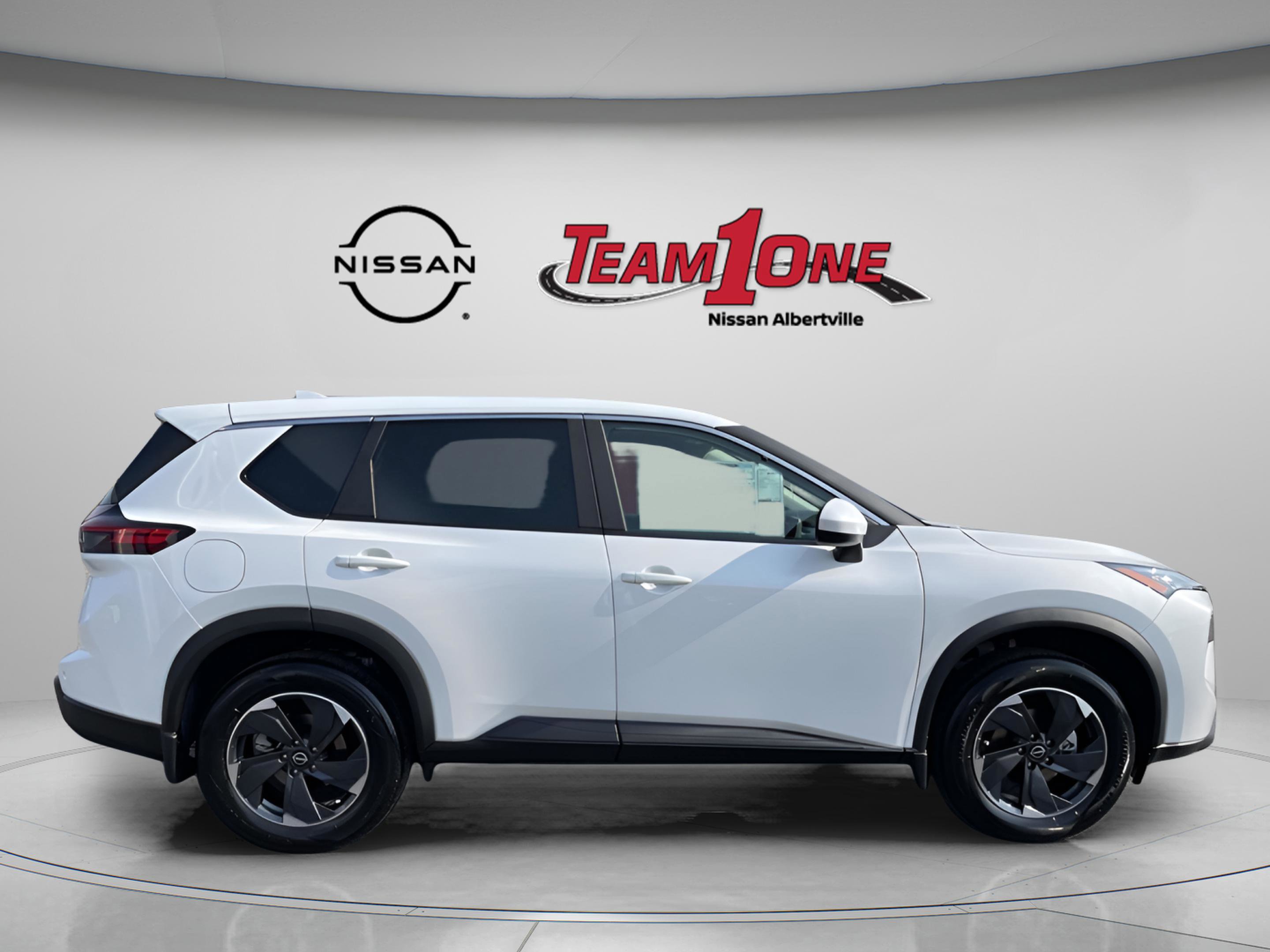 New 2026 Nissan Rogue SV image 9
