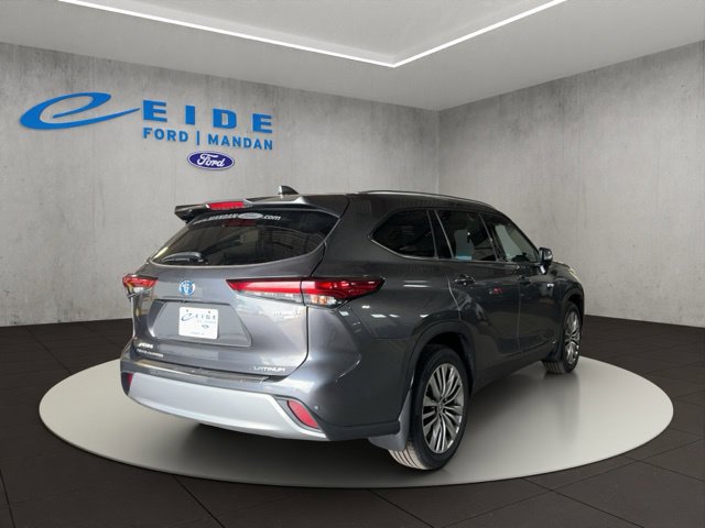 Used 2021 Toyota Highlander Platinum AWD/4WD image 14