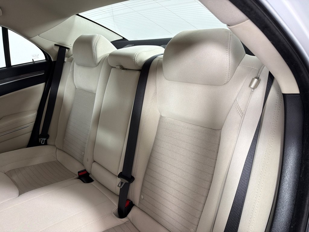 Used 2019 Chrysler 300 Touring w/ Sport Appearance Package RWD image 17