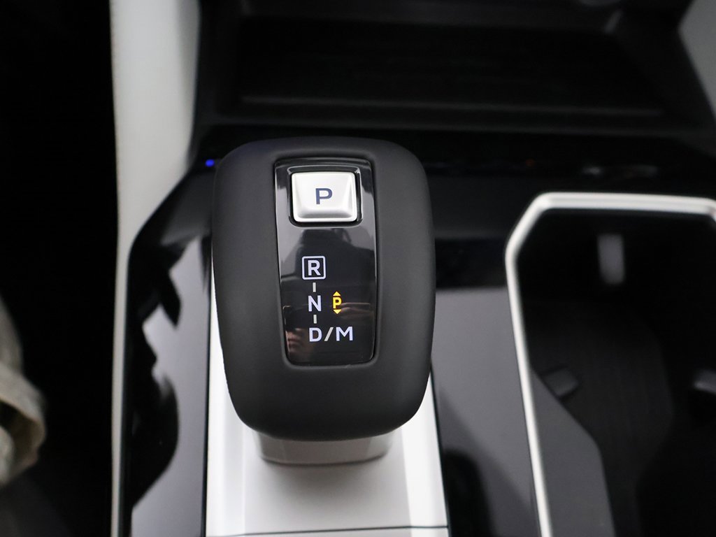 New 2025 Mitsubishi Outlander SEL image 58