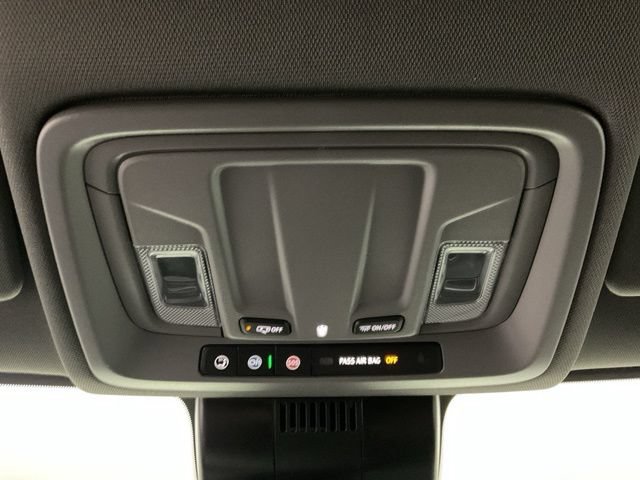 New 2026 Chevrolet Silverado 1500 RST w/ LPO, Dark Essentials Package AWD/4WD image 17