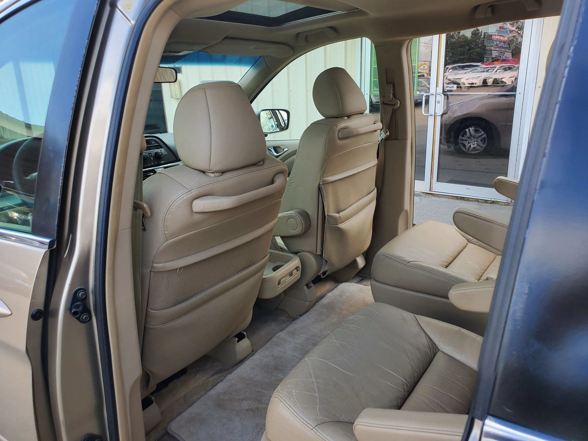 Used 2005 Honda Odyssey EX-L image 48