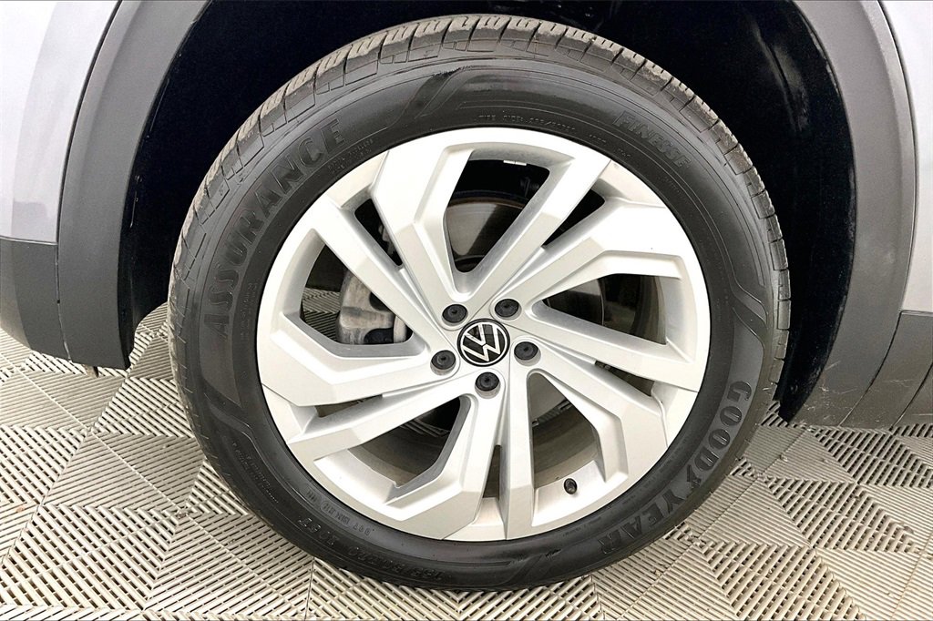 Used 2022 Volkswagen Atlas SE image 8