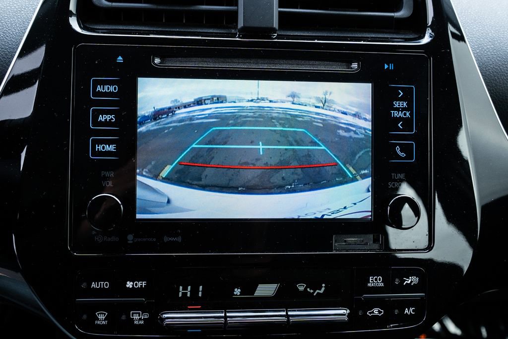 Used 2016 Toyota Prius Three image 30