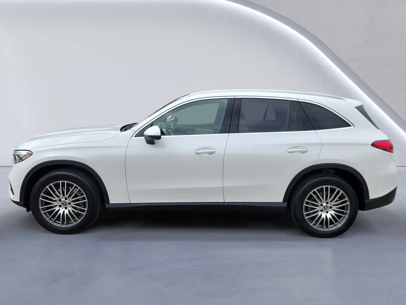 New 2027 Mercedes-Benz GLC 300 4MATIC image 6