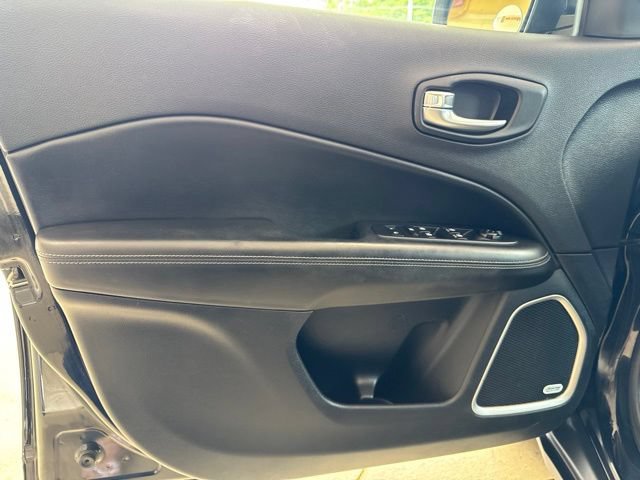 Used 2020 Jeep Compass High Altitude AWD/4WD image 13