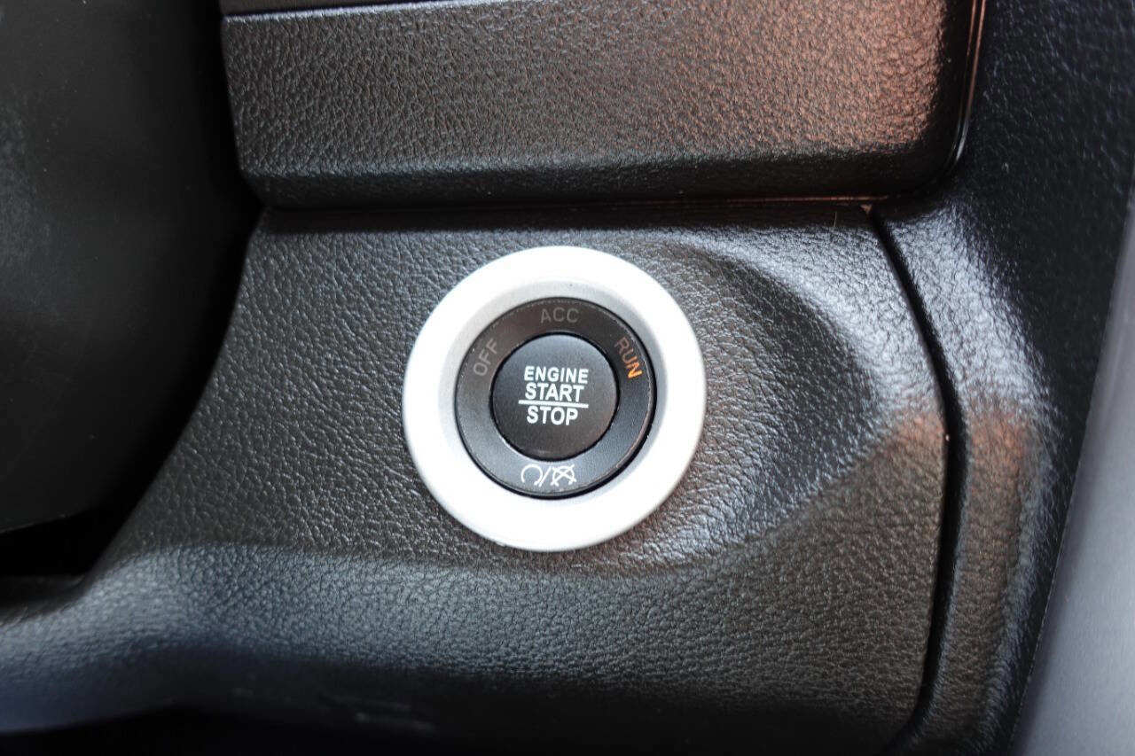 Used 2023 RAM 1500 Classic Warlock image 46