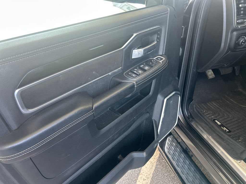 Used 2022 RAM 2500 Laramie AWD/4WD image 12