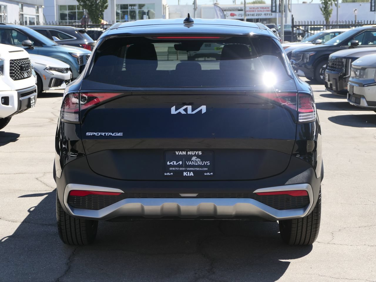 Used 2023 Kia Sportage EX FWD image 5
