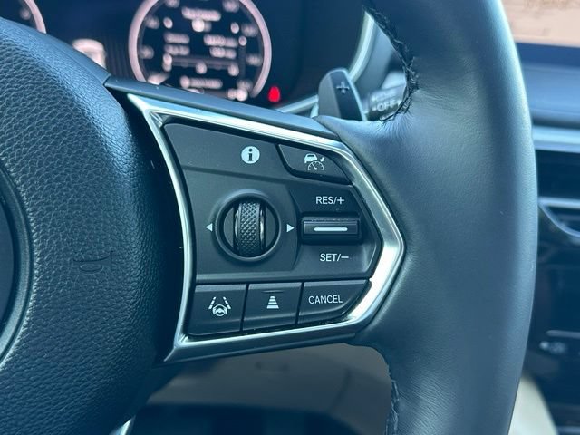 Used 2022 Acura MDX w/ Technology Package AWD/4WD image 39