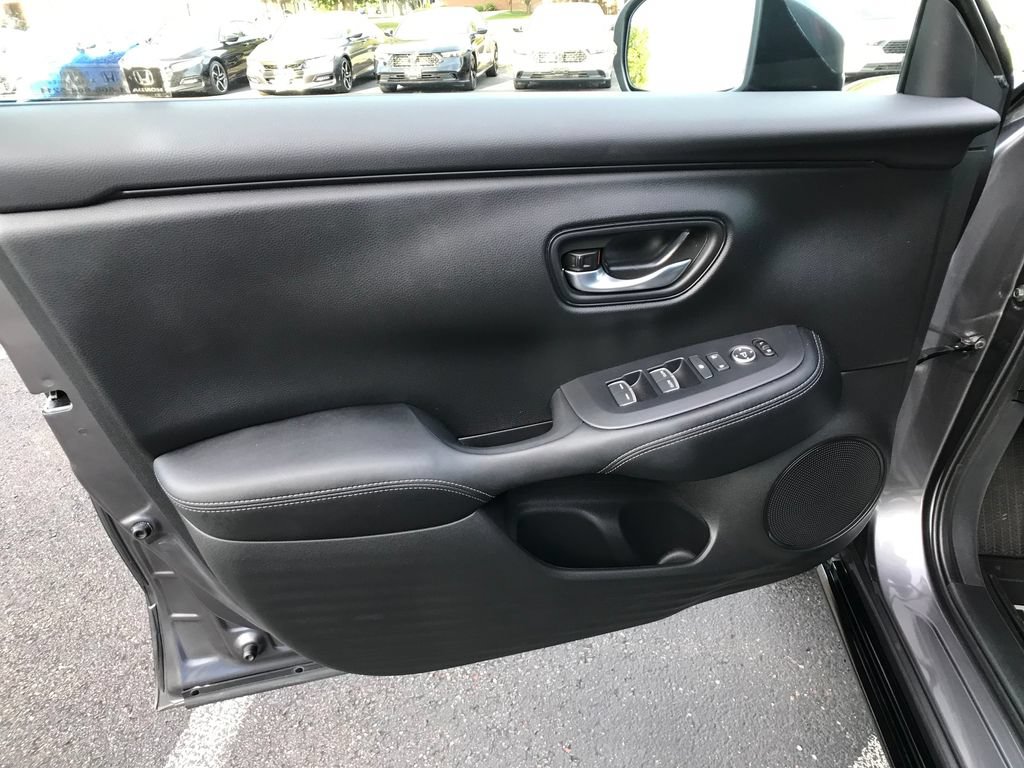 Certified 2025 Honda HR-V EX-L image 16