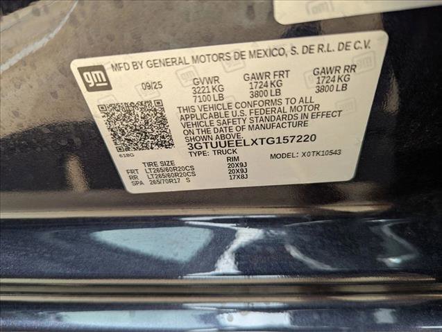 Used 2026 GMC Sierra 1500 AT4 w/ AT4 Premium Package AWD/4WD image 23