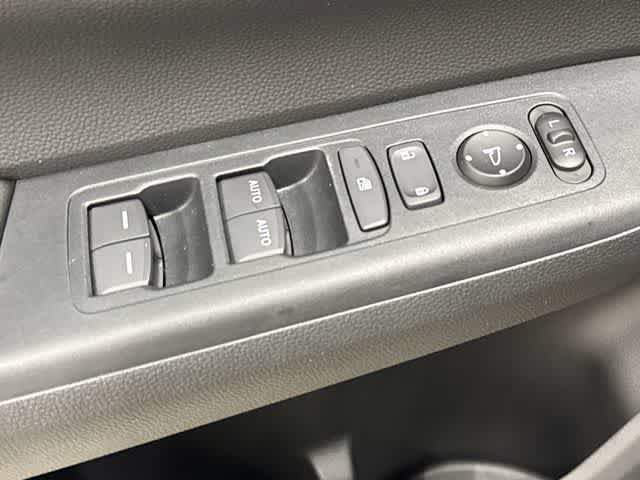 Used 2025 Honda CR-V EX image 20