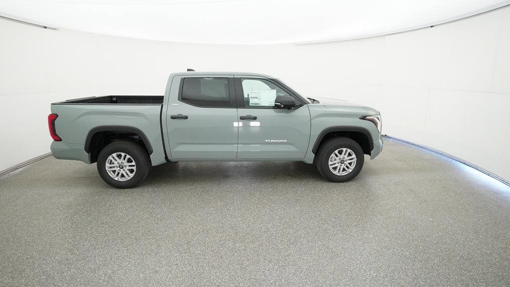 New 2025 Toyota Tundra SR5 w/ SR5 Convenience Package AWD/4WD image 22
