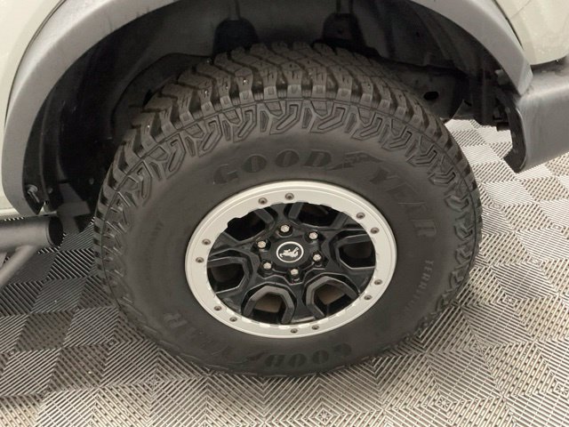 Used 2023 Ford Bronco Big Bend w/ Sasquatch Package AWD/4WD image 41