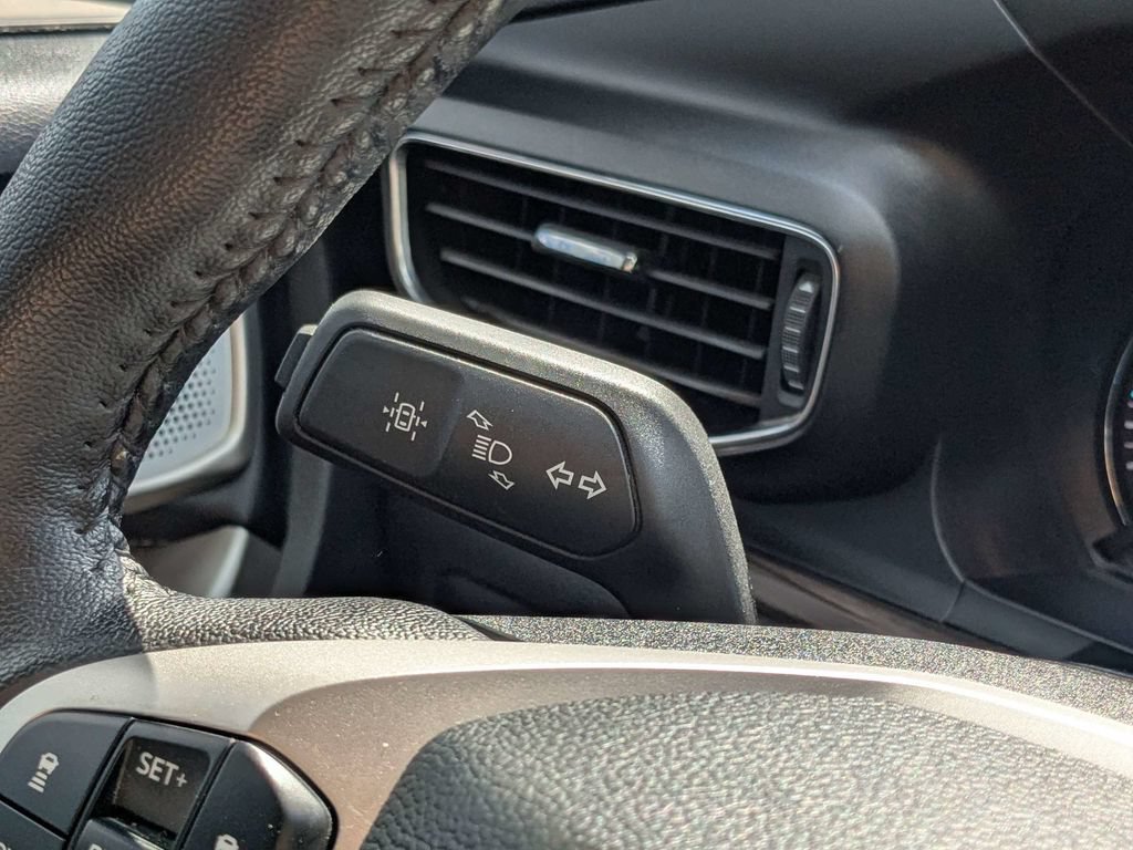 Used 2024 Ford Explorer Limited w/ Limited Technology Package RWD image 27