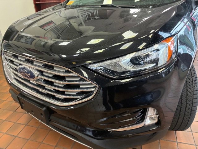 Used 2020 Ford Edge Titanium AWD/4WD image 8