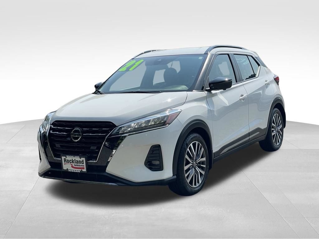 Certified 2021 Nissan Kicks SR w/ SR Premium Package FWD image 2