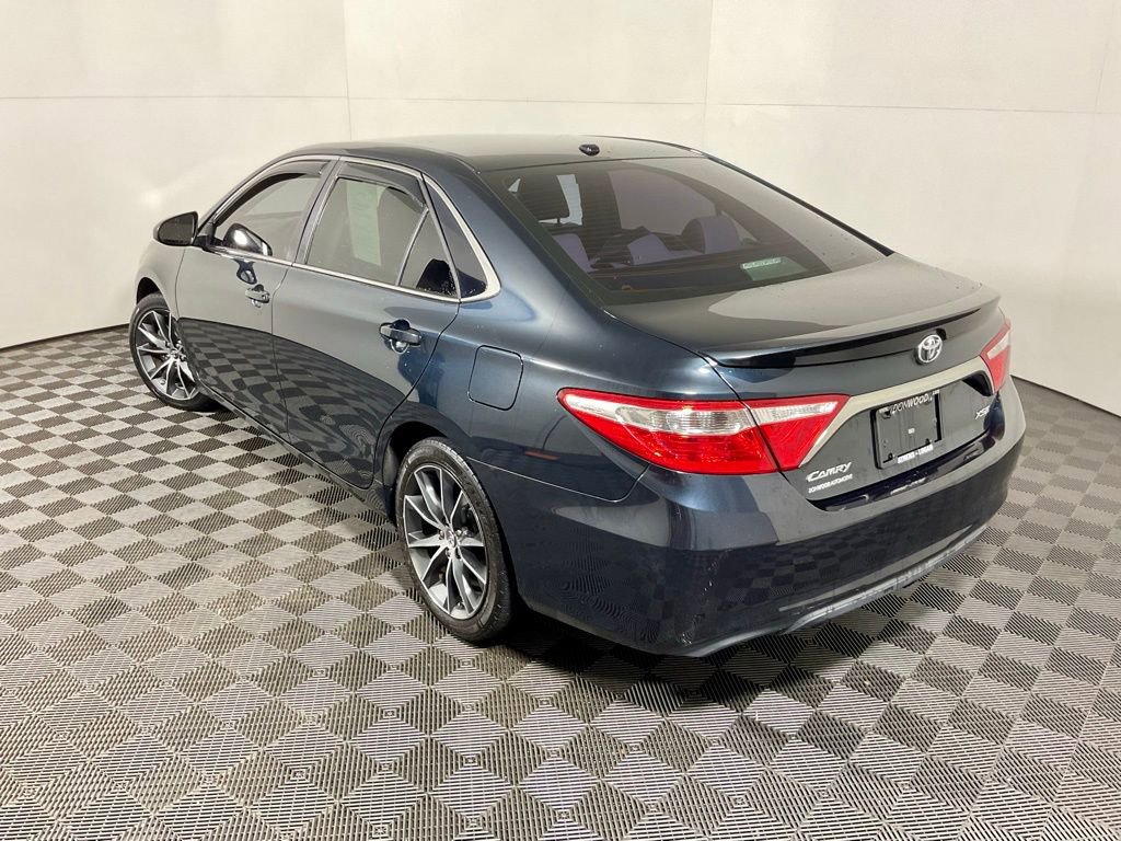 Used 2016 Toyota Camry XSE image 8