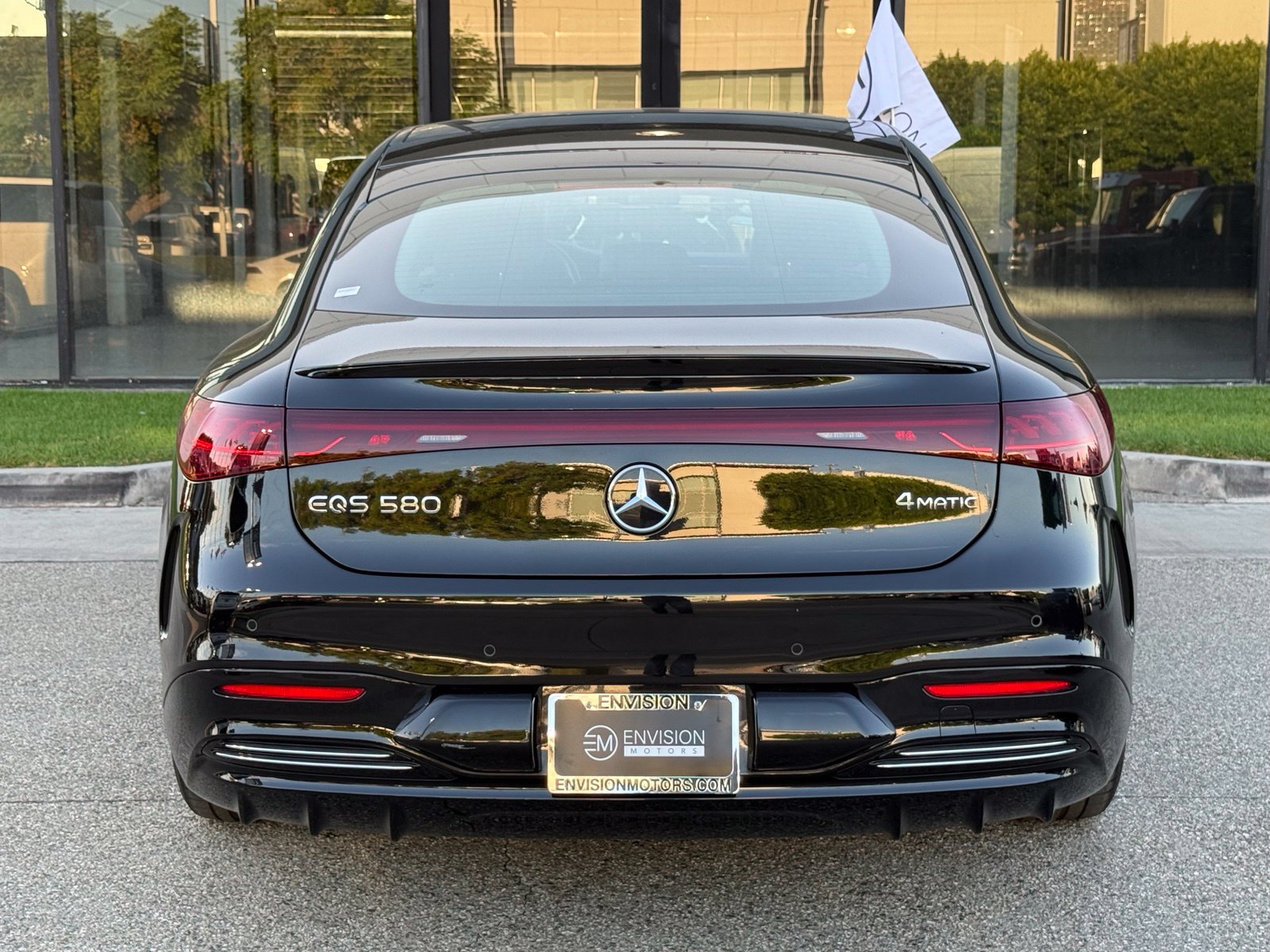 Used 2023 Mercedes-Benz EQS 580 4MATIC Sedan image 13