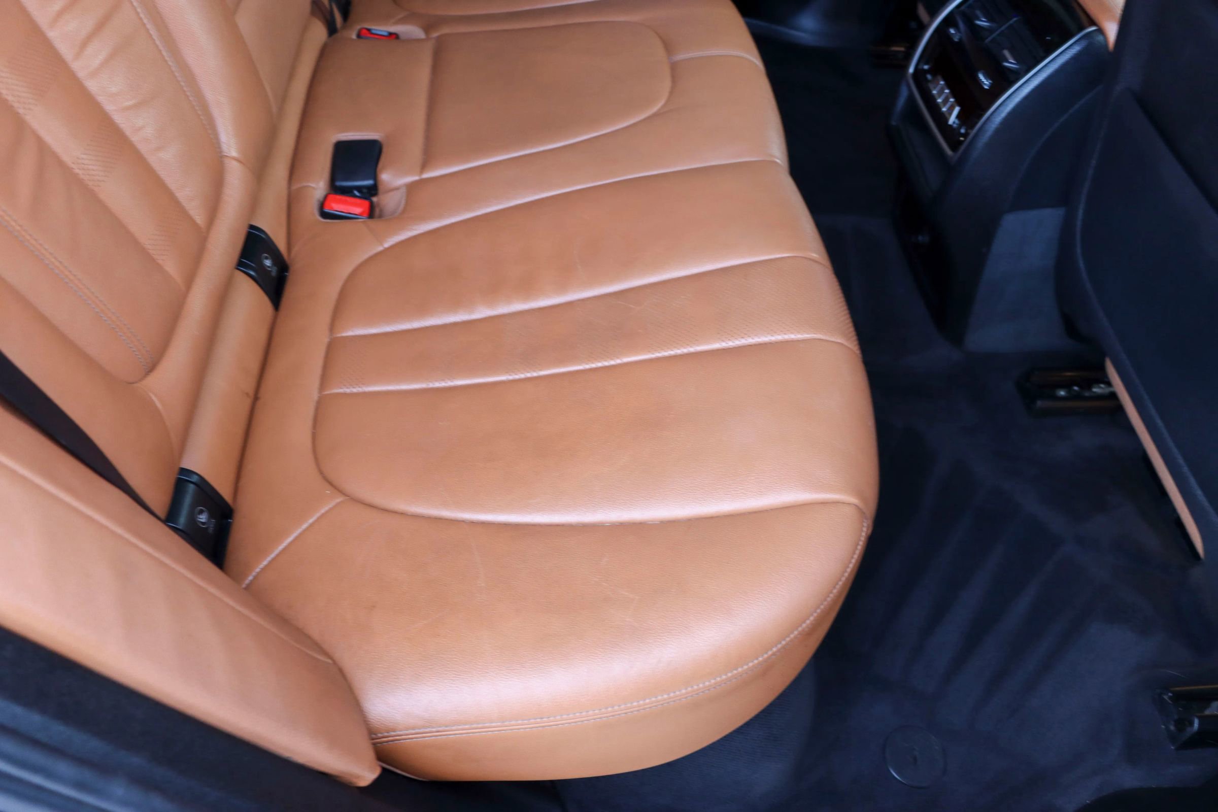 Used 2019 BMW X5 xDrive50i w/ M Sport Package image 20