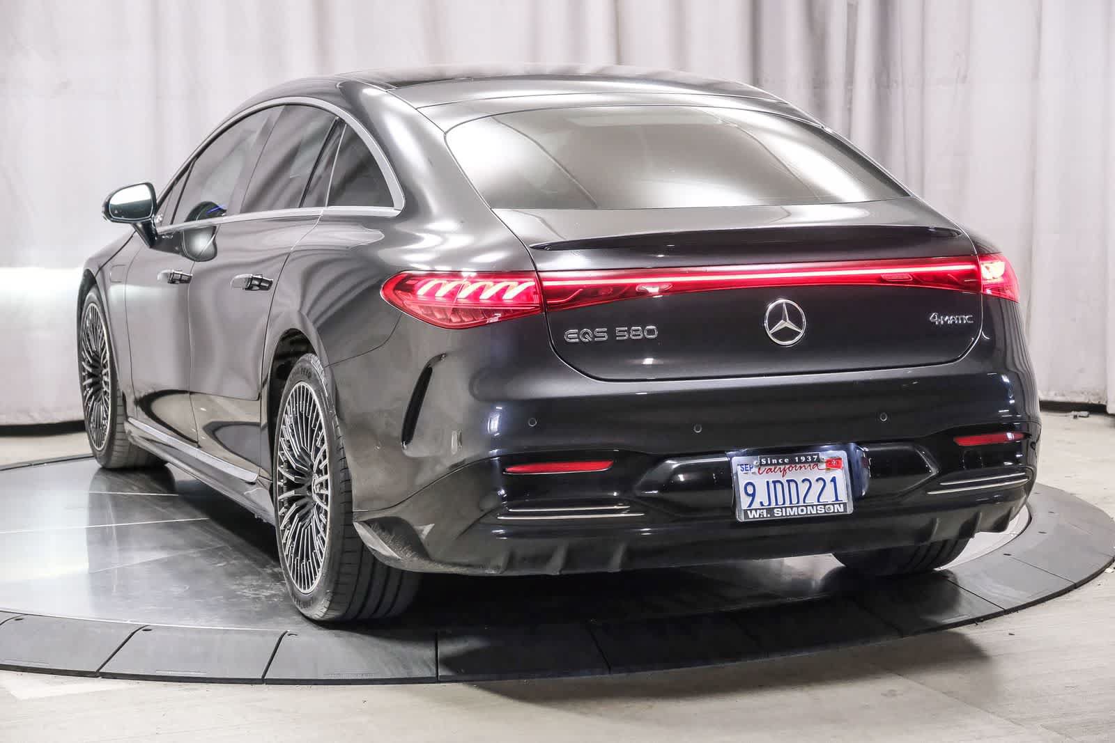 Certified 2023 Mercedes-Benz EQS 580 4MATIC Sedan image 2