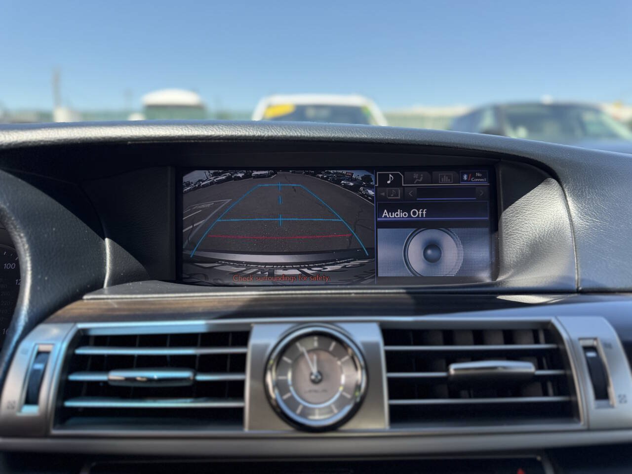 Used 2014 Lexus LS 460 w/ Comfort Package RWD image 20