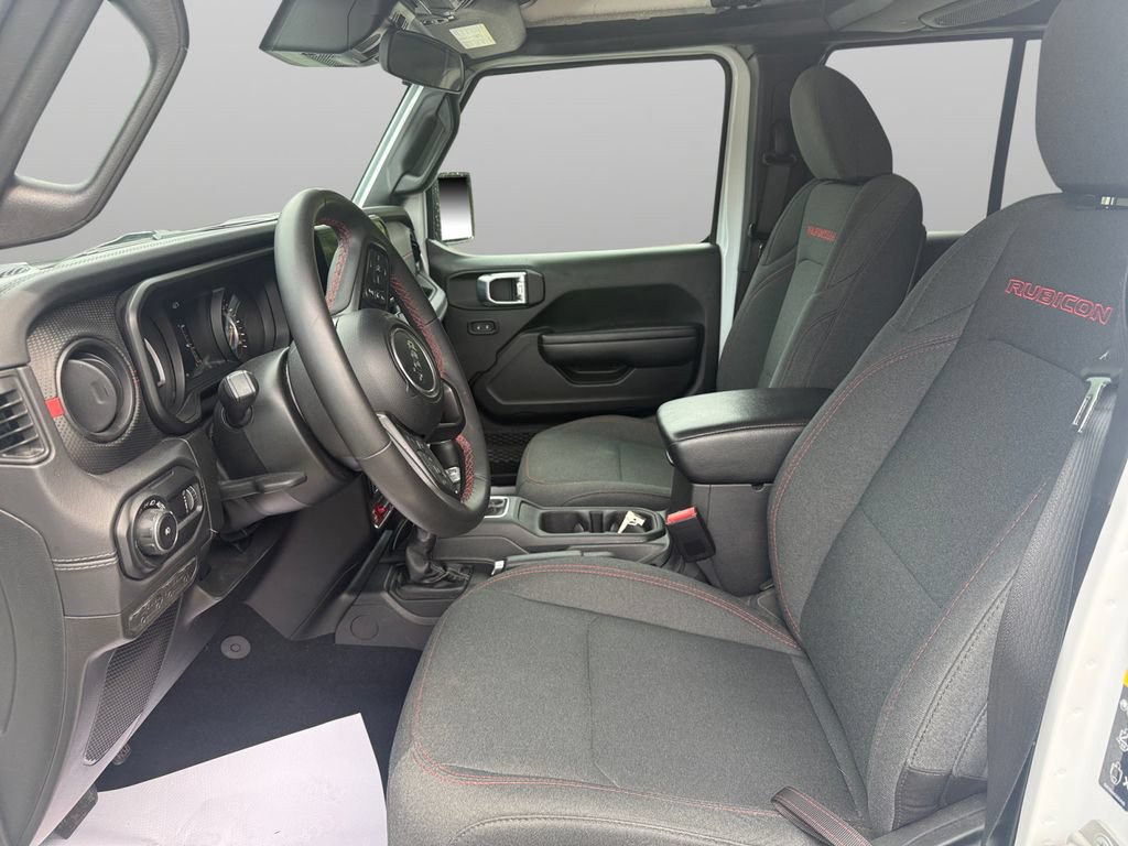 Used 2024 Jeep Wrangler Unlimited Rubicon AWD/4WD image 10
