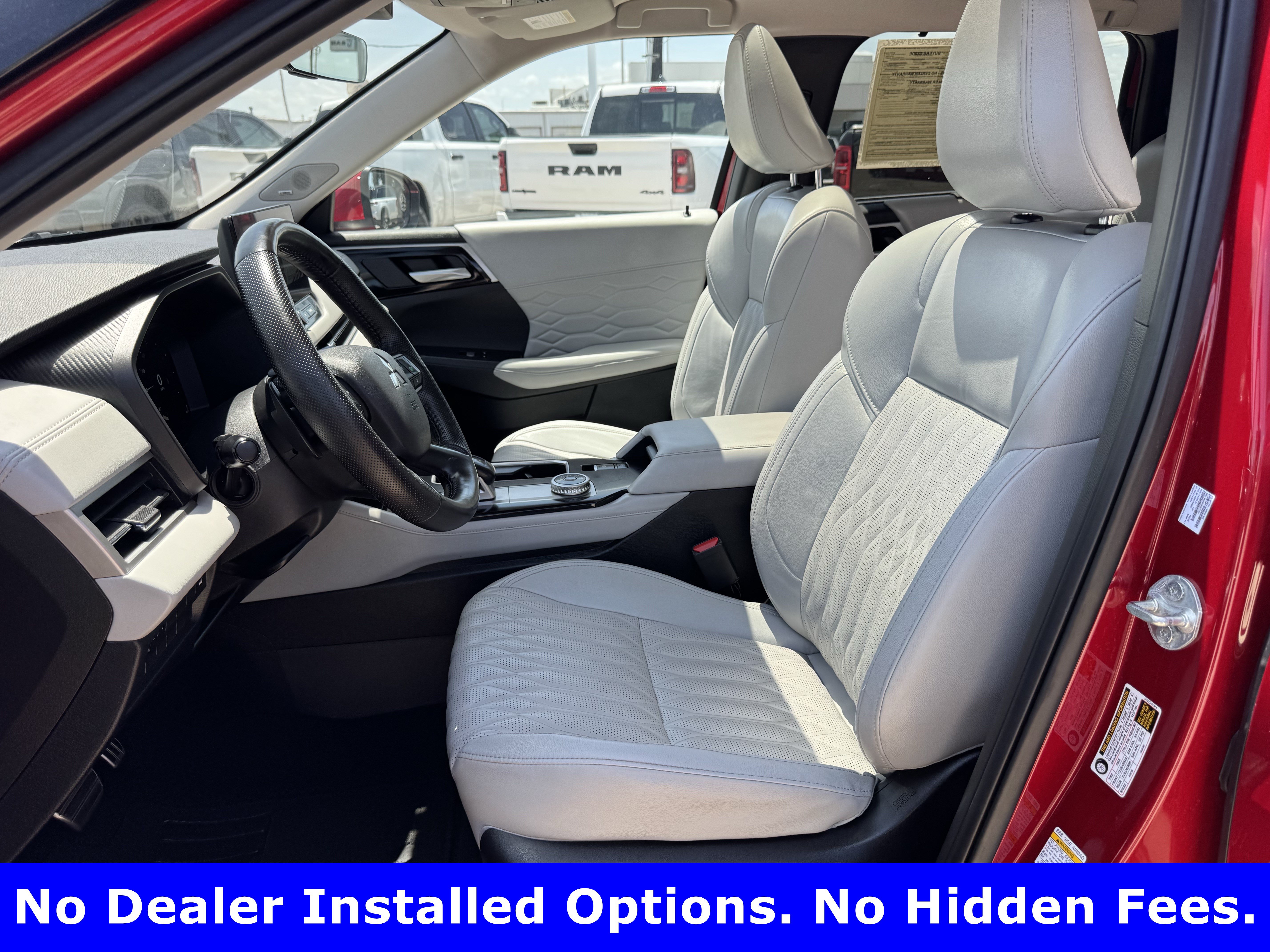 Used 2025 Mitsubishi Outlander SEL AWD/4WD image 24