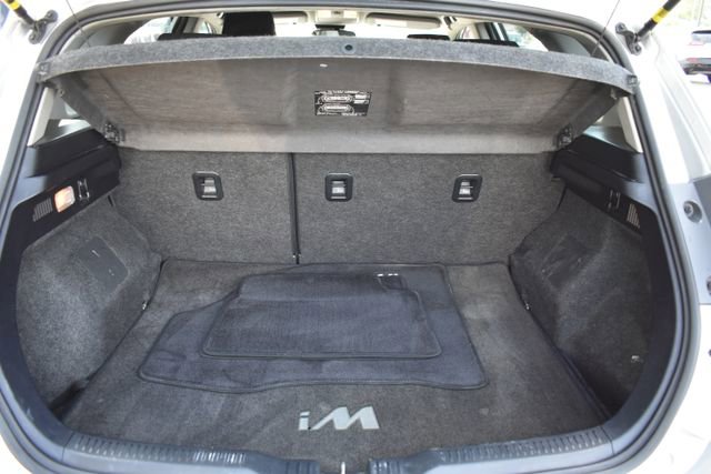 Used 2017 Toyota Corolla iM w/ Carpet Mat Package FWD image 34