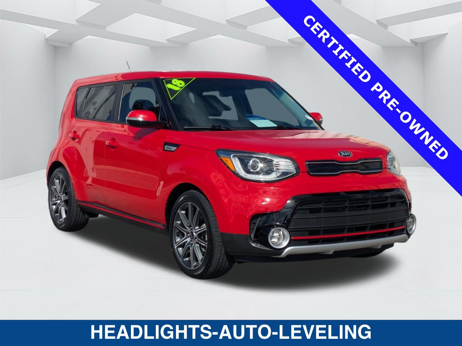 Used 2018 Kia Soul ! w/ Tech Package FWD image 3