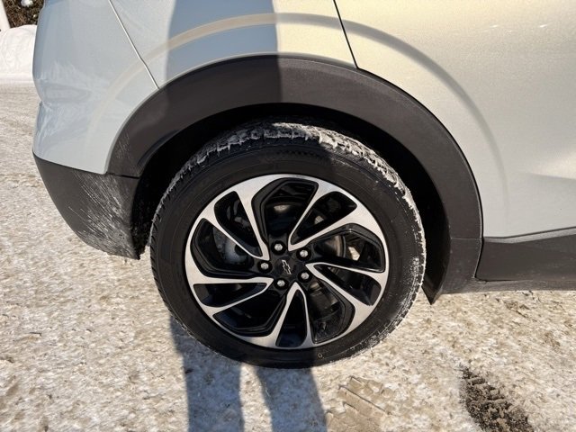 Used 2022 Chevrolet Bolt EUV Premier image 12