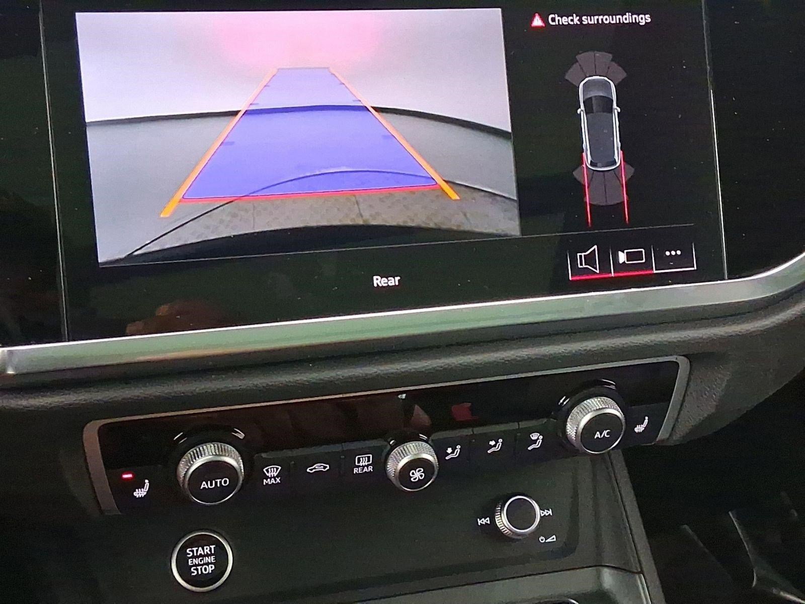 Certified 2025 Audi Q3 2.0T Premium w/ Convenience Package image 24