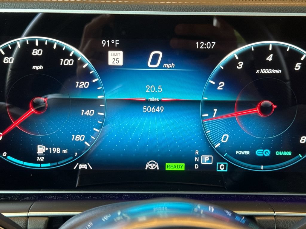 Used 2022 Mercedes-Benz GLS 450 4MATIC image 35