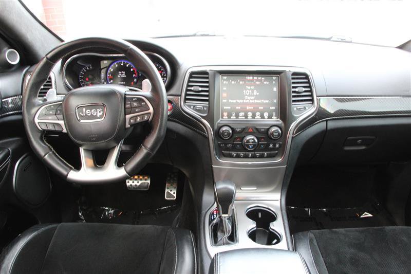 Used 2017 Jeep Grand Cherokee SRT image 24