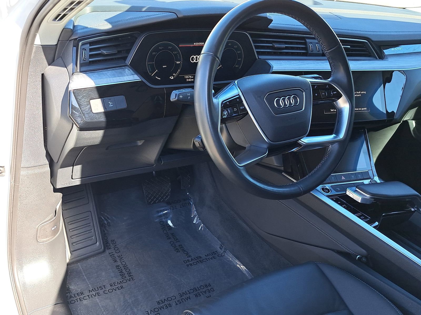 Used 2024 Audi Q8 e-tron Premium AWD/4WD image 16