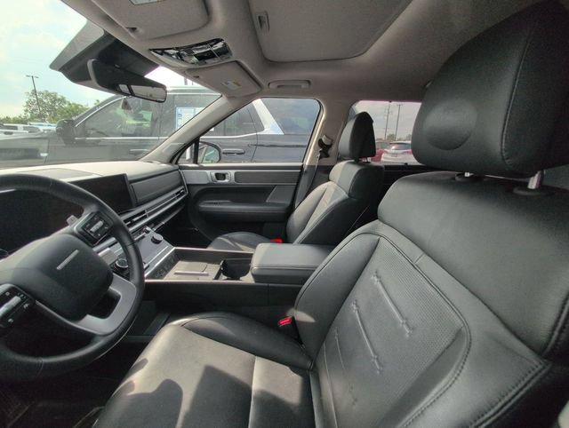 Used 2025 Hyundai Santa Fe Limited AWD/4WD image 7