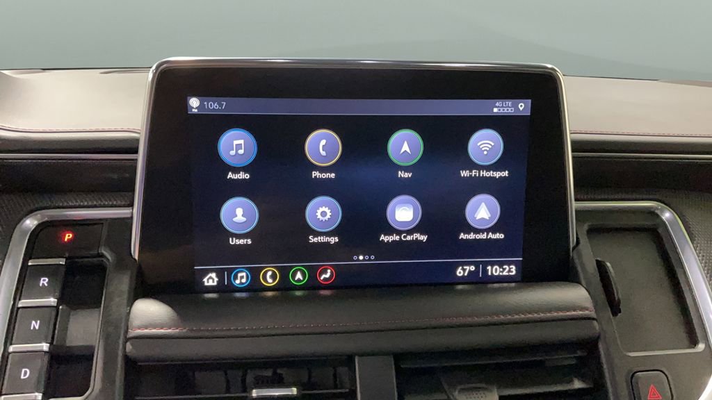 Used 2021 Chevrolet Suburban RST w/ Luxury Package image 18