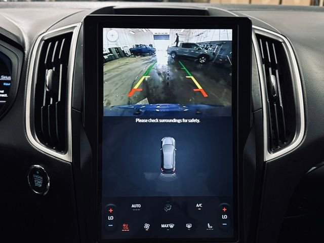 Used 2022 Ford Edge ST-Line w/ Class II Trailer Tow Package image 35
