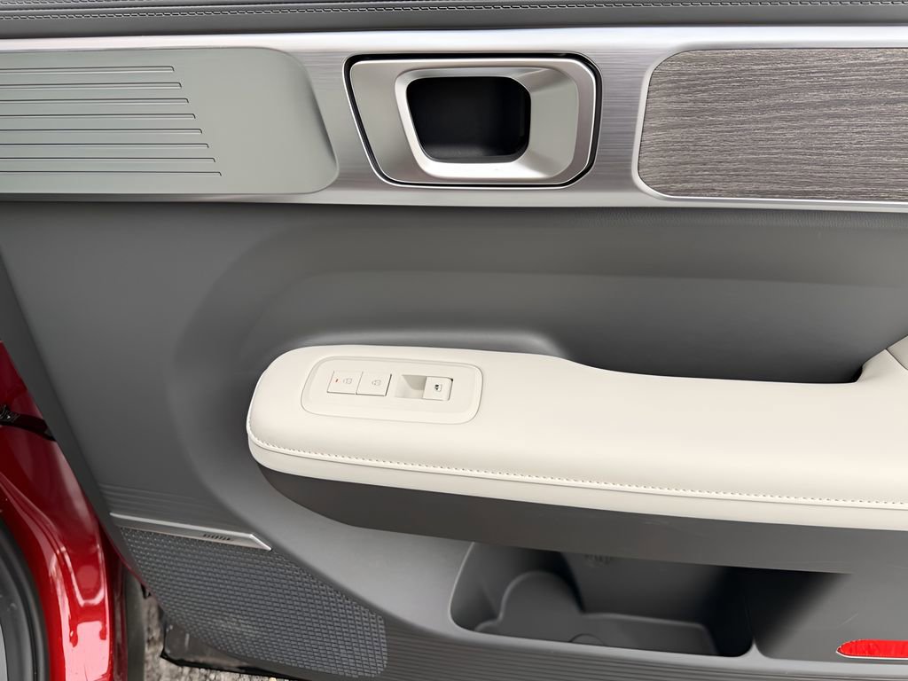 Used 2025 Hyundai Santa Fe Calligraphy image 27