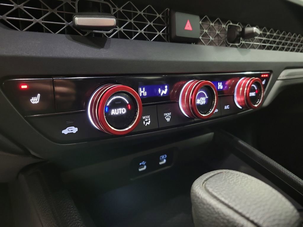 Used 2024 Honda Accord EX image 18