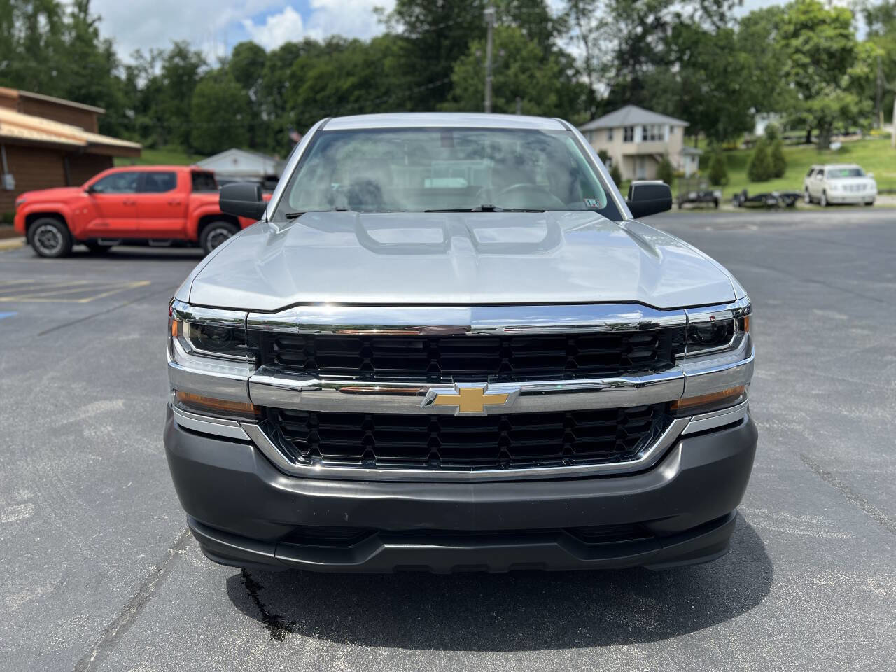 Used 2016 Chevrolet Silverado 1500 W/T image 2