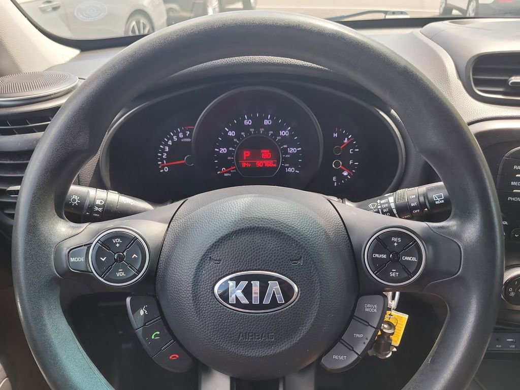Used 2017 Kia Soul image 22