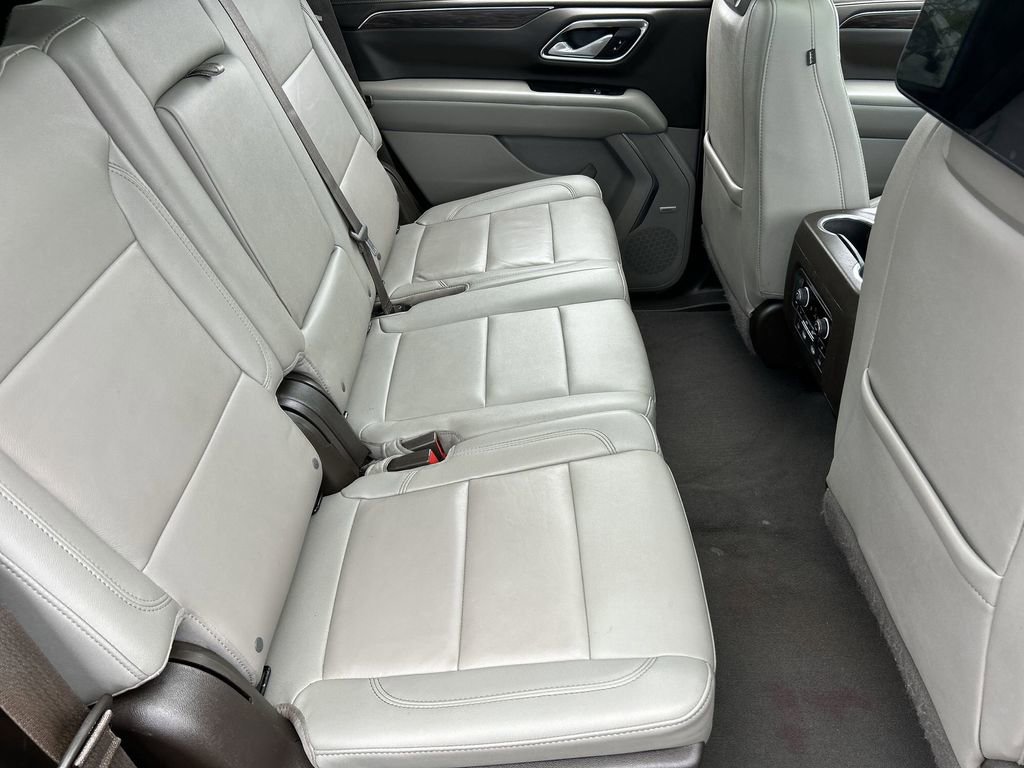 Used 2023 Chevrolet Tahoe LT w/ Luxury Package AWD/4WD image 28