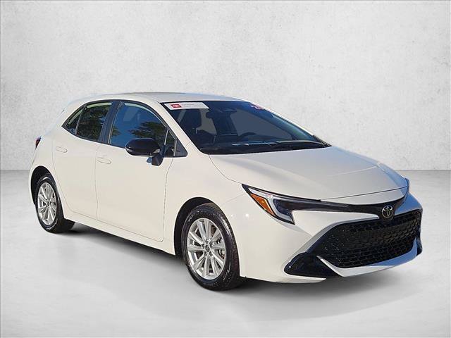 Certified 2026 Toyota Corolla SE FWD image 3