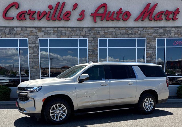 Used 2022 Chevrolet Suburban LS image 36
