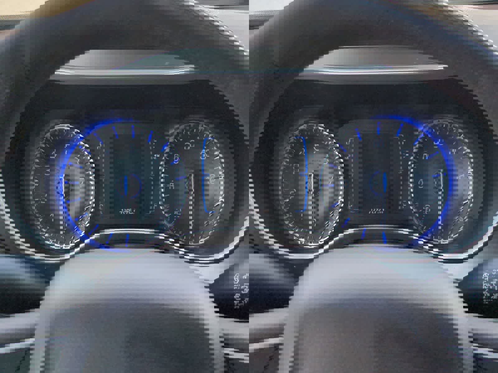 Used 2017 Chrysler Pacifica LX image 33